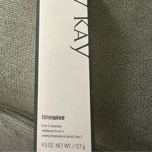 Markay 3 in 1 cleanser